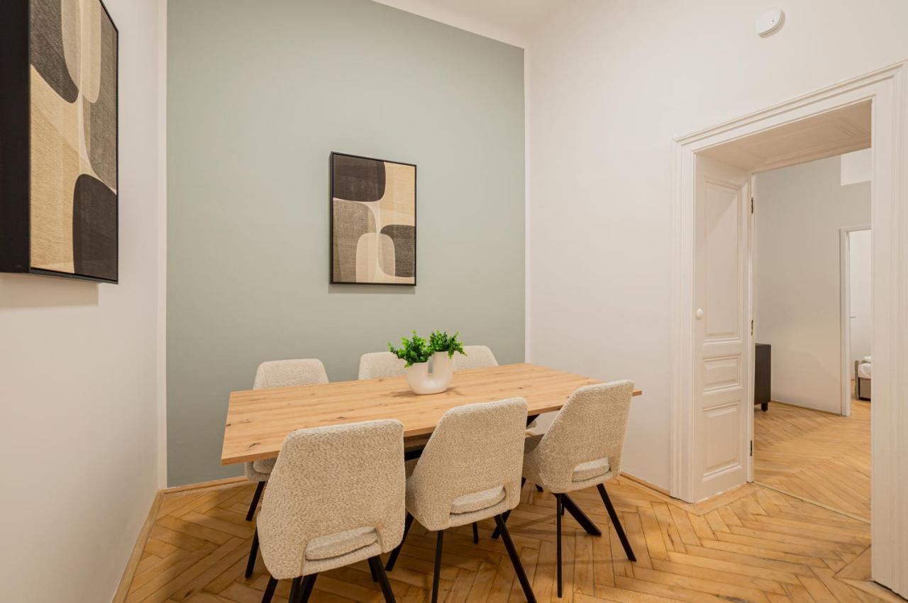 Charming Apt Perfect For 4-6 Tram, Self-Checkin Βιέννη Εξωτερικό φωτογραφία