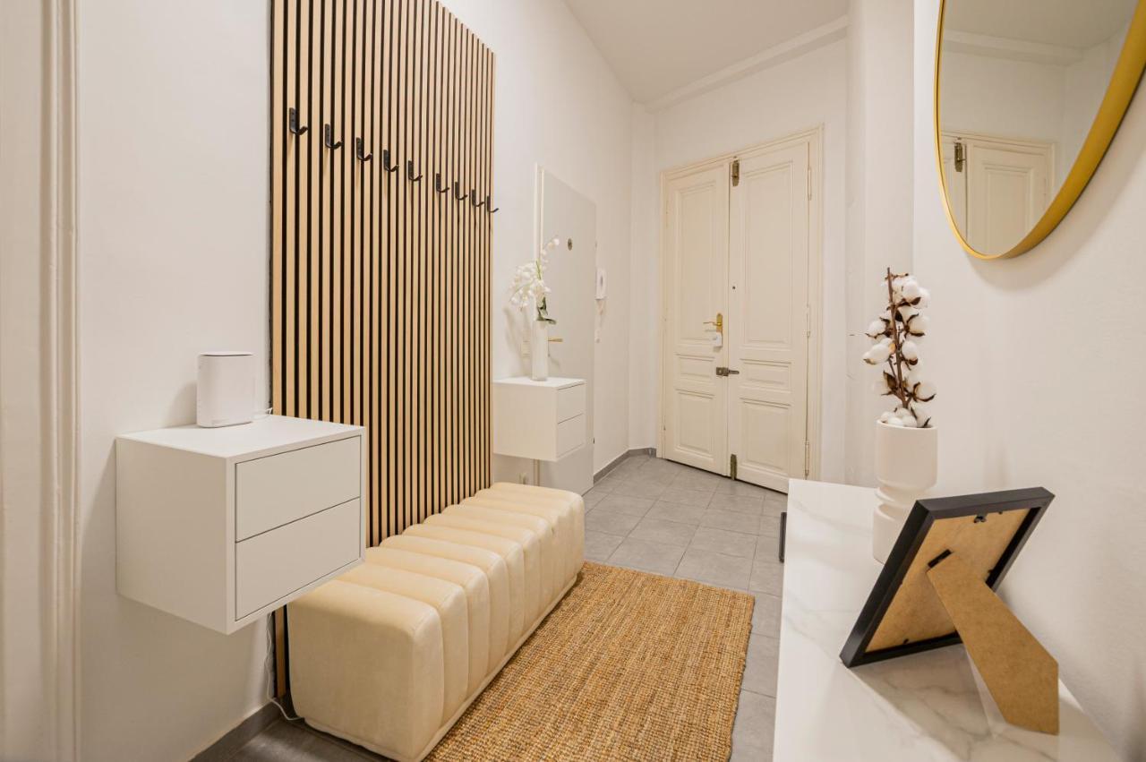 Charming Apt Perfect For 4-6 Tram, Self-Checkin Βιέννη Εξωτερικό φωτογραφία