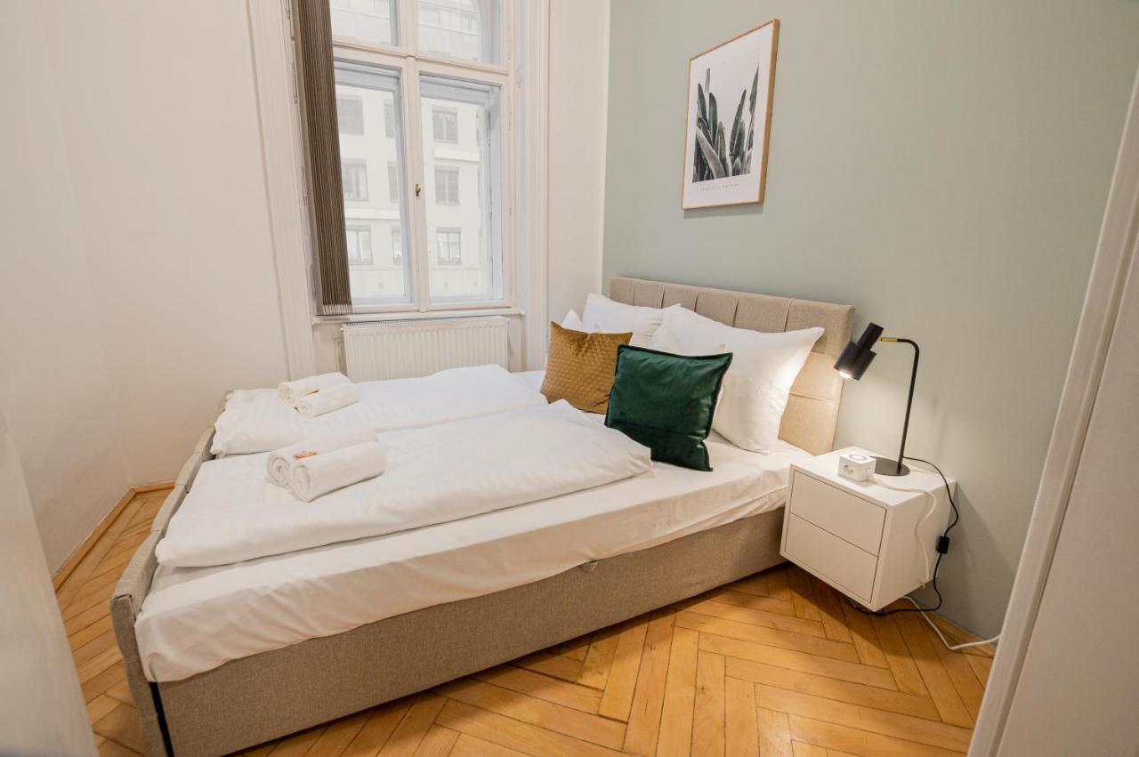 Charming Apt Perfect For 4-6 Tram, Self-Checkin Βιέννη Εξωτερικό φωτογραφία